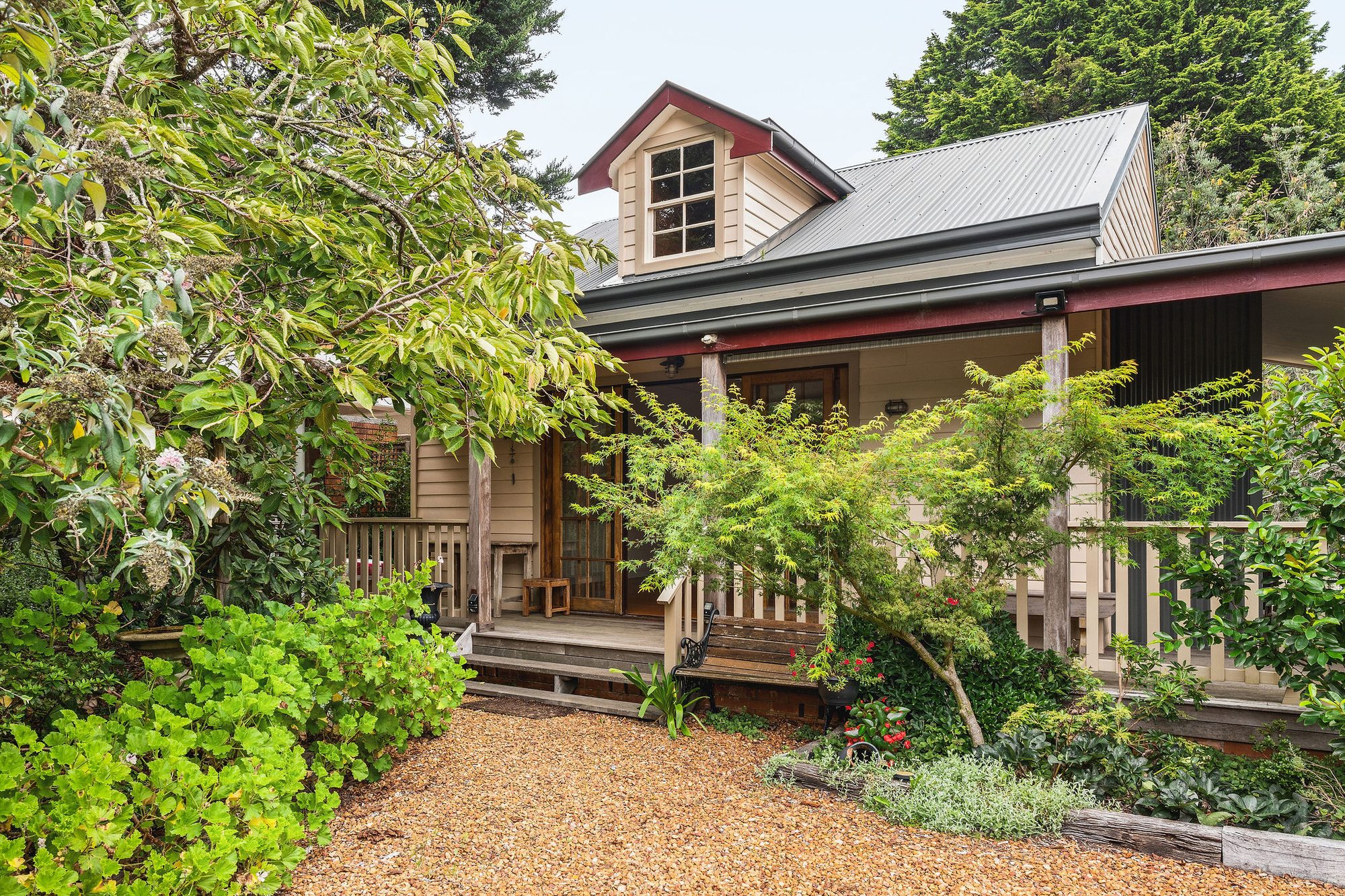 The Kurrara guest house exterior in Katoomba