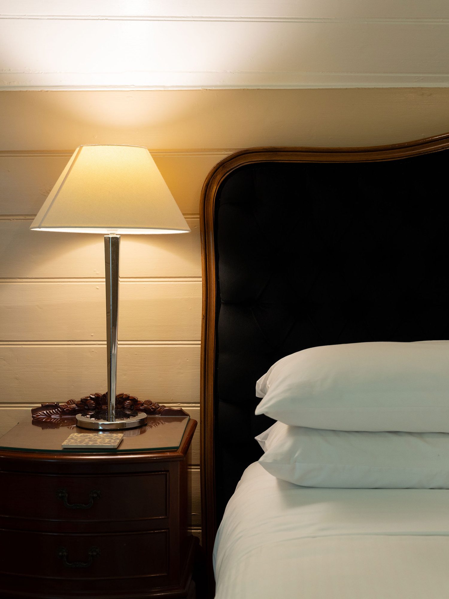 Lavender room at Kurrara Historic Guest House