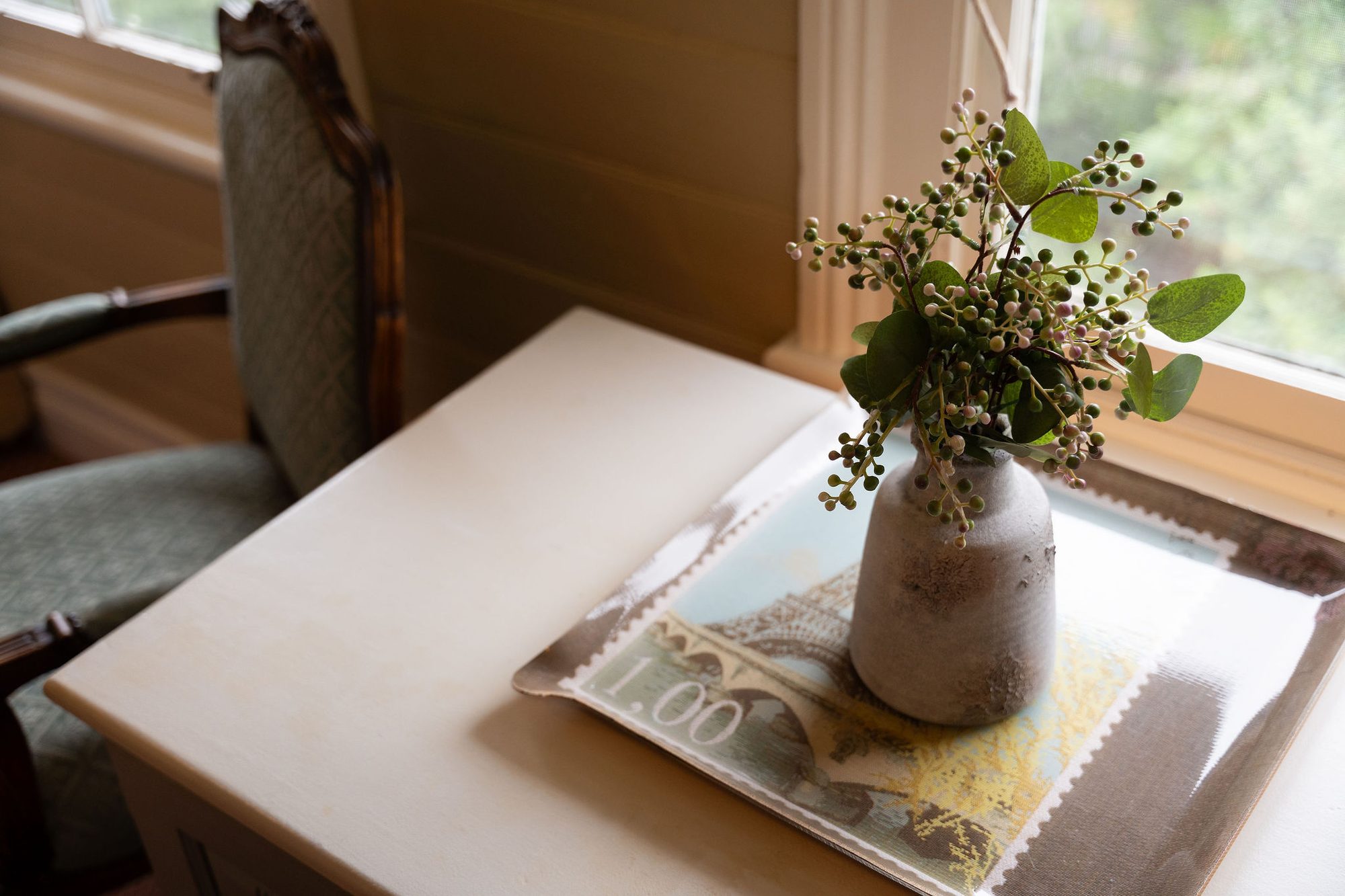 Lily room at Kurrara Historic Guest House